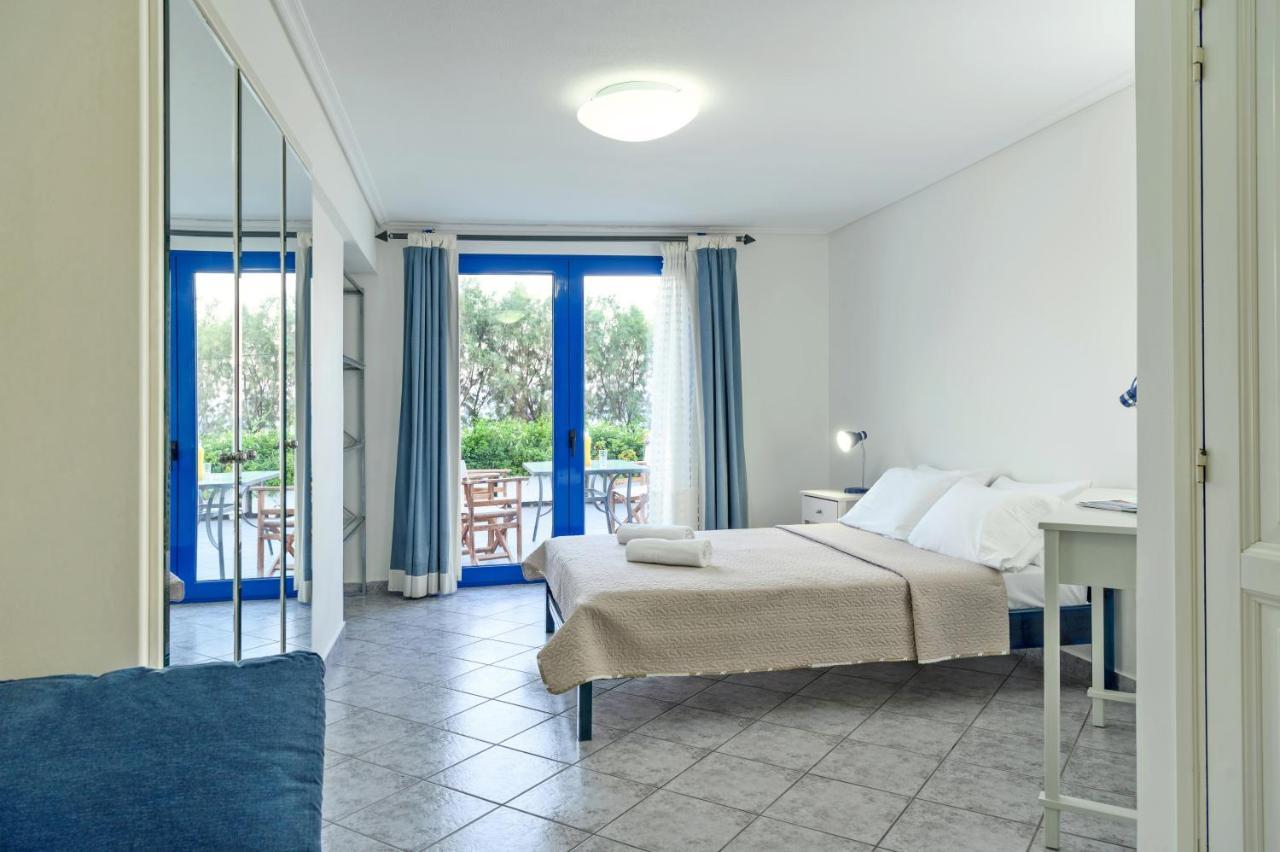 Aliki Studios Paralia Agias Foteinis Exteriör bild
