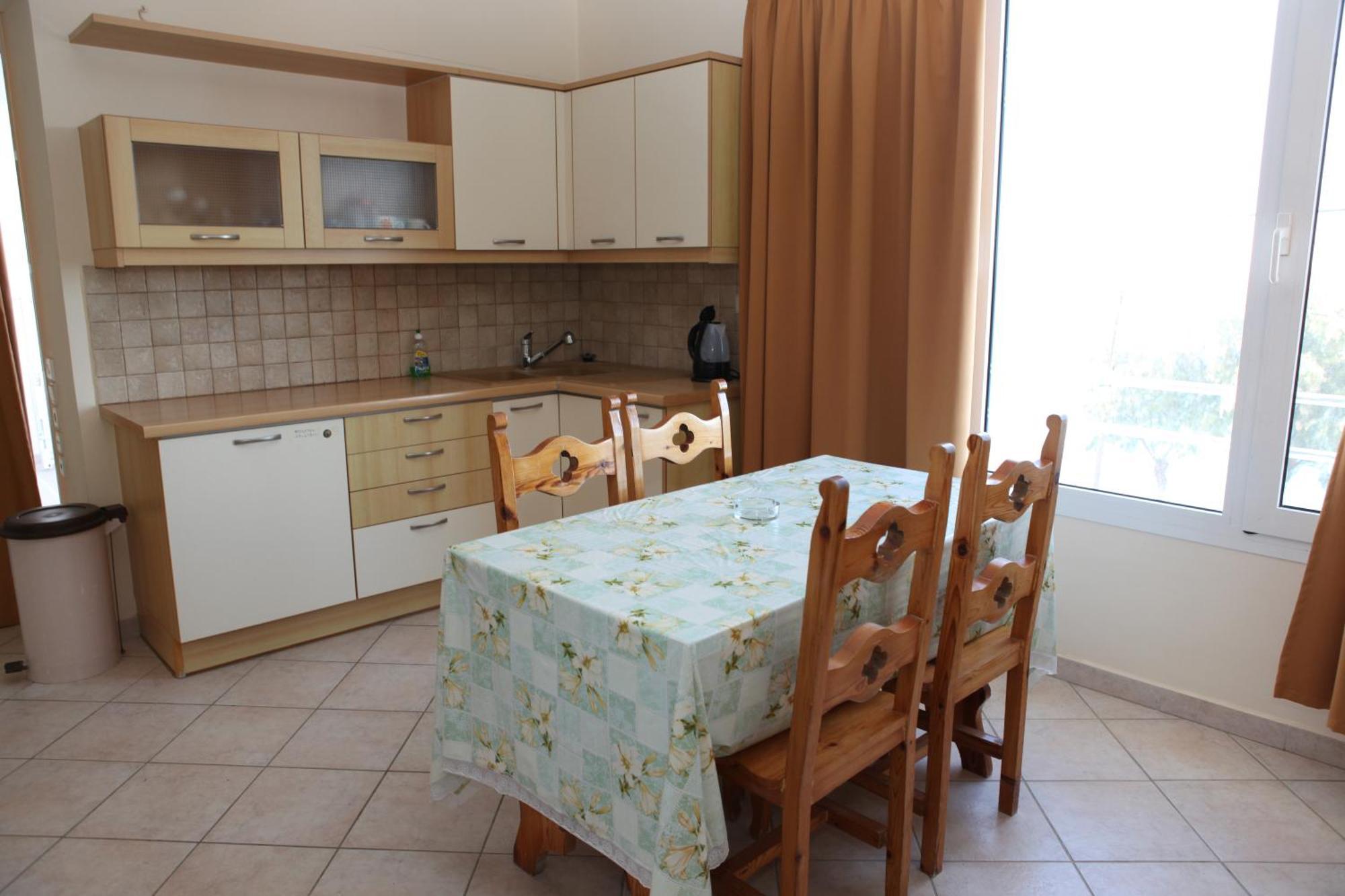 Aliki Studios Paralia Agias Foteinis Rum bild